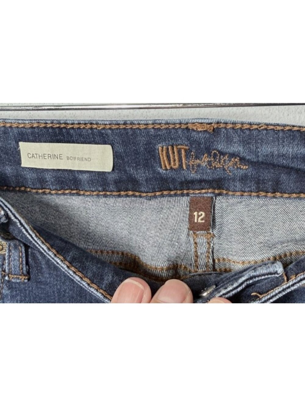 Kut From The Kloth Catherine Boyfriend Jeans Size 12 Stretch Cropped Casual - Picture 10 of 12
